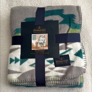 Pendleton Reversible Gray and Teal Blanket